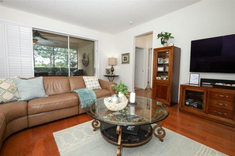 House in Clermont, Florida 4 bedrooms, 213.02 sq.m. № 1786857 - photo 19