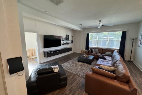 Casa en venta en Trinity, Florida, 5 dormitorios, 315.87 m2 № 1543682 - foto 12