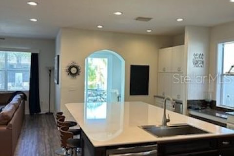 Casa en venta en Trinity, Florida, 5 dormitorios, 315.87 m2 № 1543682 - foto 4