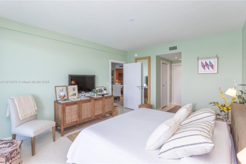 Condominio en alquiler en Miami Beach, Florida, 2 dormitorios, 139.26 m2 № 2013551 - foto 16