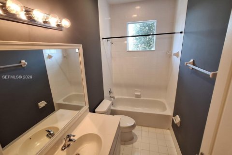 Villa ou maison à louer à Pompano Beach, Floride: 4 chambres, 200.76 m2 № 2009674 - photo 14