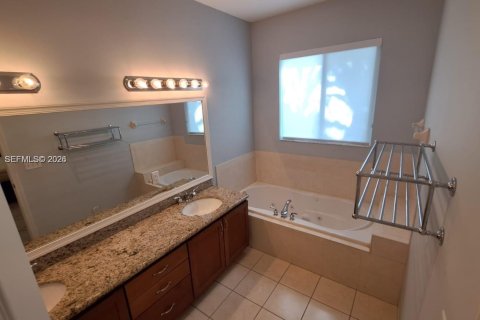 Villa ou maison à louer à Pompano Beach, Floride: 4 chambres, 200.76 m2 № 2009674 - photo 21