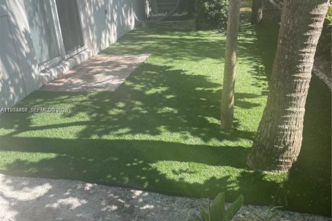 Villa ou maison à louer à Pompano Beach, Floride: 4 chambres, 200.76 m2 № 2009674 - photo 28