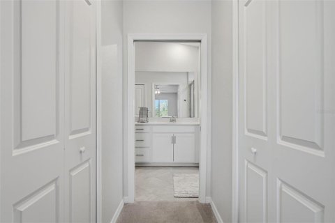 Купить кондоминиум в Венеция, Флорида 6 комнат, 145.67м2, № 2141244 - фото 18