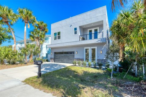 Casa en venta en Daytona Beach, Florida, 4 dormitorios, 266.07 m2 № 2127536 - foto 3