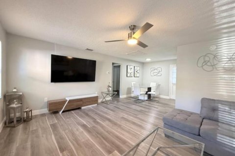Appartement à louer à Winter Haven, Floride: 2 chambres, 101.26 m2 № 2114121 - photo 10