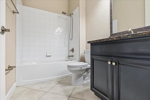 Villa ou maison à vendre à Wesley Chapel, Floride: 5 chambres, 275.36 m2 № 2124491 - photo 25