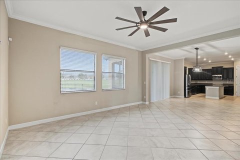 Villa ou maison à vendre à Wesley Chapel, Floride: 5 chambres, 275.36 m2 № 2124491 - photo 8