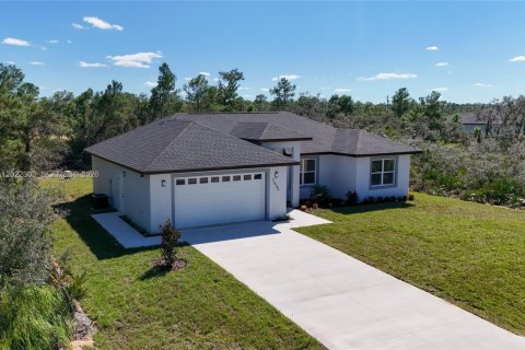 House in Sebring, Florida 3 bedrooms, 138.24 sq.m. № 2086952 - photo 27
