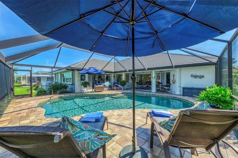 House in Venice, Florida 3 bedrooms, 212.28 sq.m. № 2393448 - photo 3