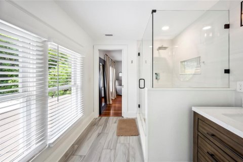 House in Lakeland, Florida 4 bedrooms, 180.69 sq.m. № 1912660 - photo 24