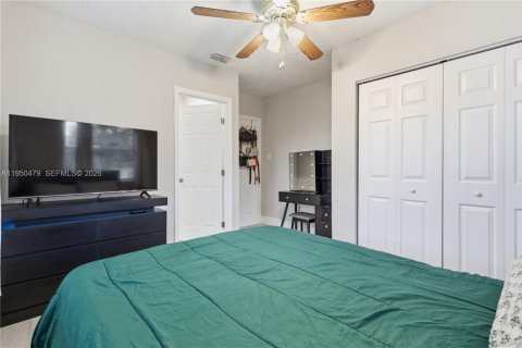 Снять в аренду виллу или дом в Тампа, Флорида 2 спальни, 93.55м2, № 2027815 - фото 18