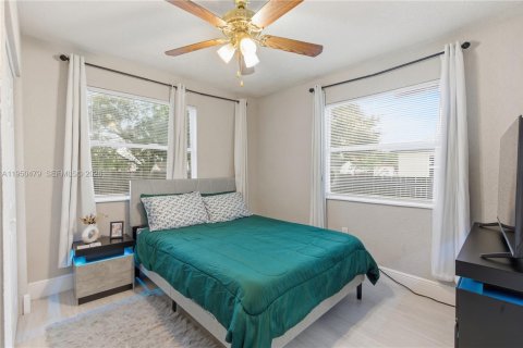 Снять в аренду виллу или дом в Тампа, Флорида 2 спальни, 93.55м2, № 2027815 - фото 17