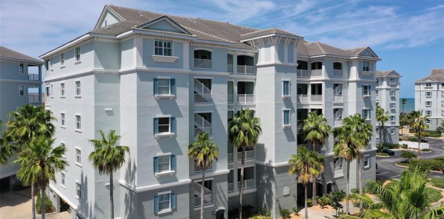 Condo in Palm Coast, Florida, 3 bedrooms № 1903613