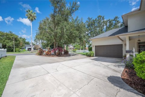 Casa en venta en Lakeland, Florida, 3 dormitorios, 285.86 m2 № 1885301 - foto 5
