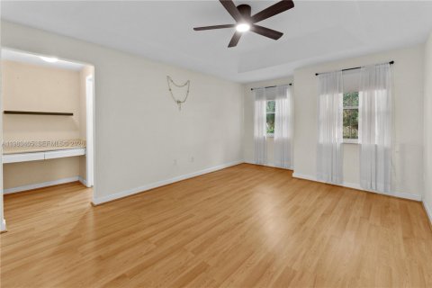 Adosado en venta en Miramar, Florida, 4 dormitorios, 173.63 m2 № 2048700 - foto 20