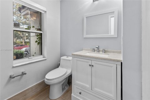 Adosado en venta en Miramar, Florida, 4 dormitorios, 173.63 m2 № 2048700 - foto 14