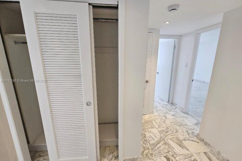 Copropriété à vendre à Aventura, Floride: 2 chambres, 149.11 m2 № 1960723 - photo 12