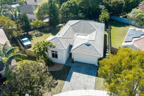 Купить виллу или дом в Хомстед, Флорида 4 спальни, 168.25м2, № 2027484 - фото 6