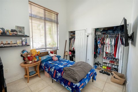 Купить виллу или дом в Хомстед, Флорида 4 спальни, 168.25м2, № 2027484 - фото 20