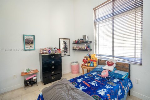 Купить виллу или дом в Хомстед, Флорида 4 спальни, 168.25м2, № 2027484 - фото 21