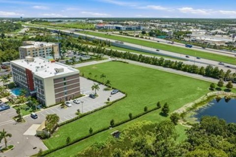 Propiedad comercial en venta en Bradenton, Florida № 2156314 - foto 9