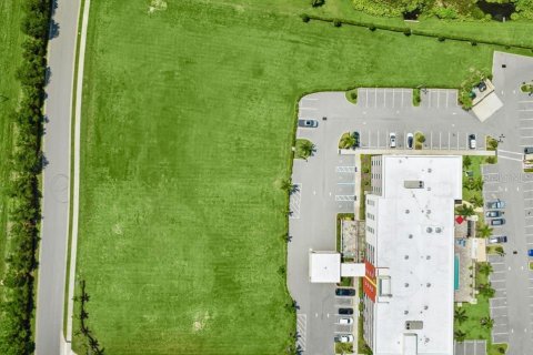 Propiedad comercial en venta en Bradenton, Florida № 2156314 - foto 11