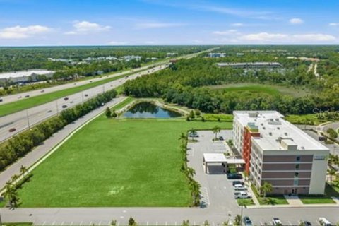 Propiedad comercial en venta en Bradenton, Florida № 2156314 - foto 24