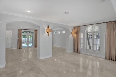 Villa ou maison à vendre à Fort Lauderdale, Floride: 4 chambres, 365.76 m2 № 1728069 - photo 14