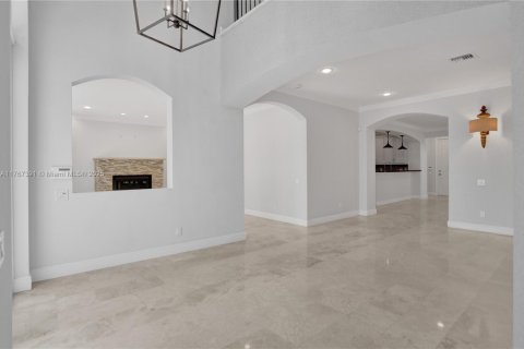Villa ou maison à vendre à Fort Lauderdale, Floride: 4 chambres, 365.76 m2 № 1728069 - photo 8
