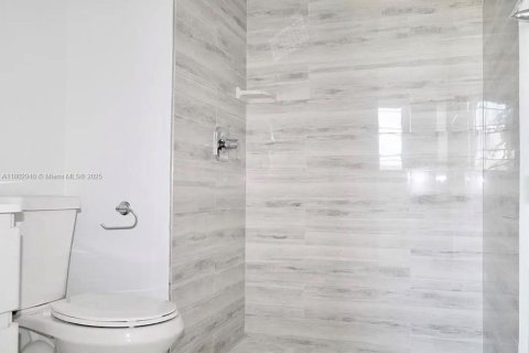 Condominio en venta en Pembroke Pines, Florida, 2 dormitorios, 108.7 m2 № 2077221 - foto 4