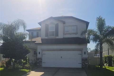 House in Tampa, Florida 3 bedrooms, 212.84 sq.m. № 2360659