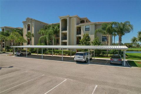 Copropriété à louer à Bradenton, Floride: 2 chambres, 120.49 m2 № 229725 - photo 1