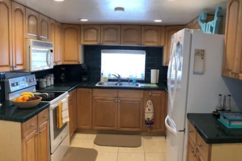 Appartement à louer à Key Largo, Floride: 3 chambres, 87.33 m2 № 1753030 - photo 10