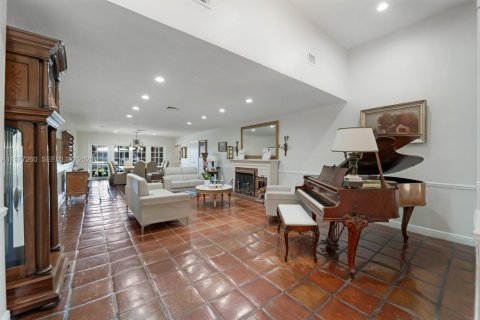 Villa ou maison à vendre à Fort Lauderdale, Floride: 5 chambres, 256.6 m2 № 2041784 - photo 13