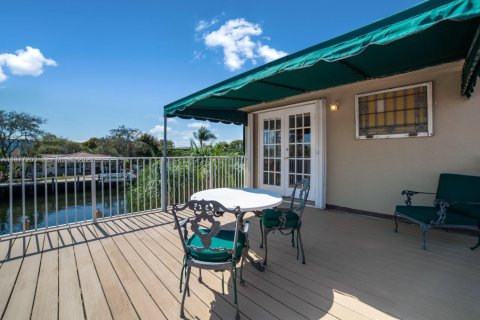 Villa ou maison à vendre à Fort Lauderdale, Floride: 5 chambres, 256.6 m2 № 2041784 - photo 28