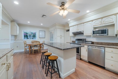 Villa ou maison à vendre à Fort Lauderdale, Floride: 5 chambres, 256.6 m2 № 2041784 - photo 22