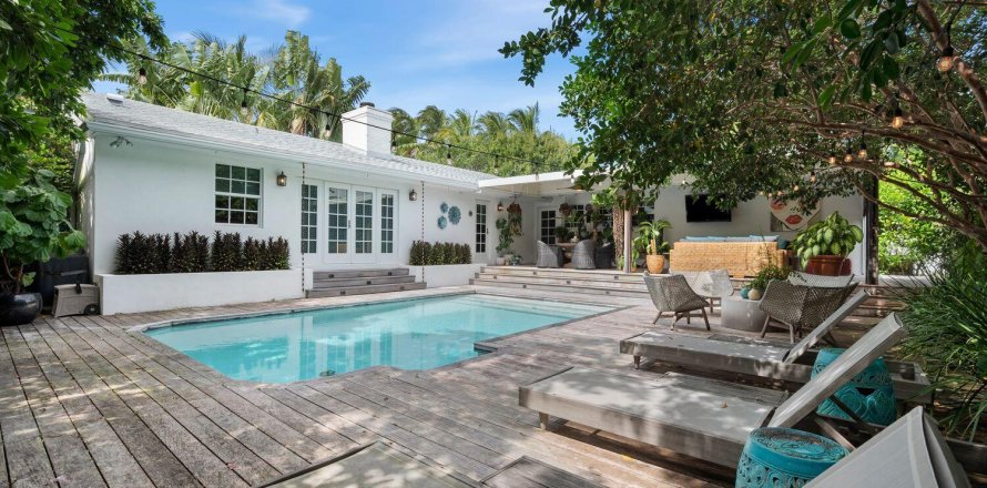 Villa ou maison à Delray Beach, Floride 4 chambres, 214.05 m2 № 1177415