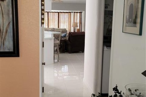 Casa en venta en Port Charlotte, Florida, 3 dormitorios, 180.23 m2 № 1907788 - foto 3