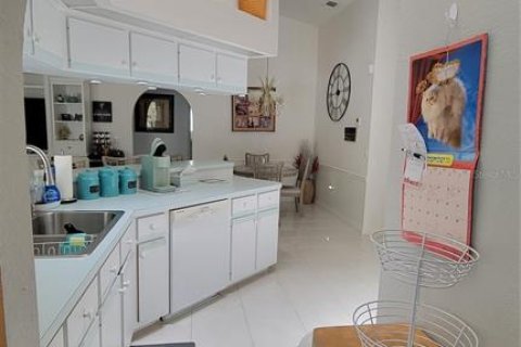 Casa en venta en Port Charlotte, Florida, 3 dormitorios, 180.23 m2 № 1907788 - foto 17