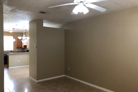 Copropriété à louer à Gainesville, Floride: 2 chambres, 103.49 m2 № 1568974 - photo 3