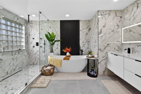 Villa ou maison à louer à Miramar, Floride: 5 chambres, 316.61 m2 № 2167967 - photo 30