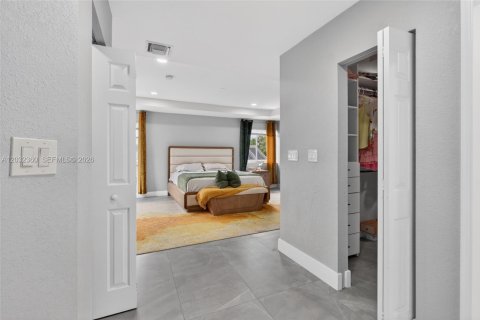 Villa ou maison à louer à Miramar, Floride: 5 chambres, 316.61 m2 № 2167967 - photo 26