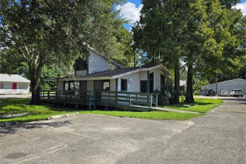 Immobilier commercial à vendre à Tampa, Floride: 3 chambres, 191.75 m2 № 1616925 - photo 10