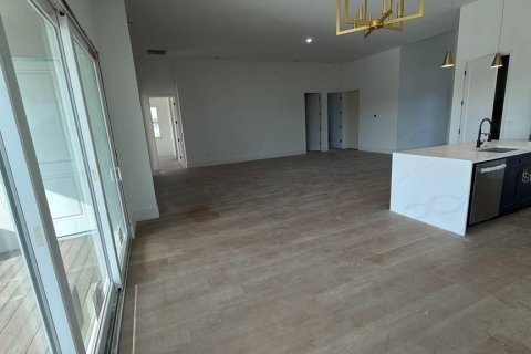 Купить виллу или дом в Порт-Шарлотт, Флорида 7 комнат, 217.95м2, № 2306657 - фото 16