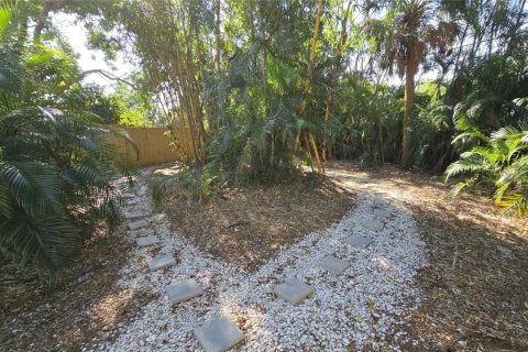 Villa ou maison à vendre à Sarasota, Floride: 4 chambres, 187.29 m2 № 2211666 - photo 28