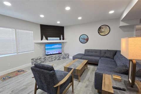 Villa ou maison à vendre à Sarasota, Floride: 4 chambres, 187.29 m2 № 2211666 - photo 3