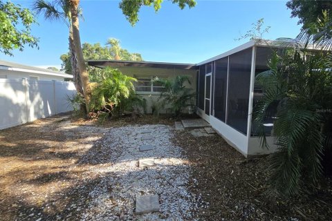 Villa ou maison à vendre à Sarasota, Floride: 4 chambres, 187.29 m2 № 2211666 - photo 26