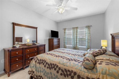 Condo in Sarasota, Florida, 2 bedrooms № 2101287 - photo 30