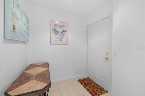 Condo in Sarasota, Florida, 2 bedrooms № 2101287 - photo 5